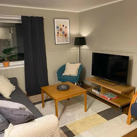 Cozy Close To The Center Appartement